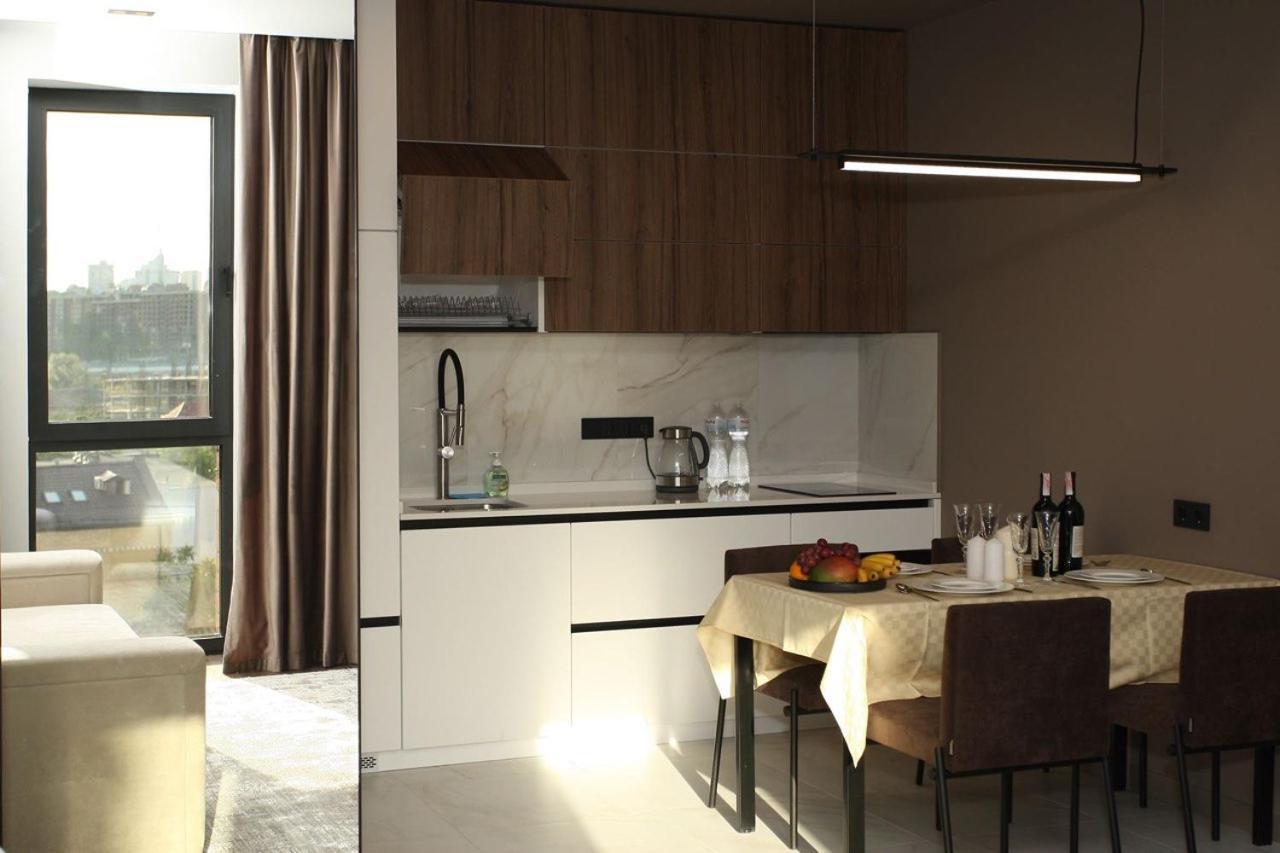 Classy In Chicago, A Luxurious Апартаменти *